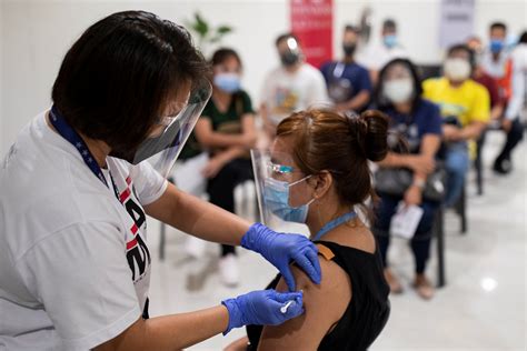 are people getting vaccinated in china